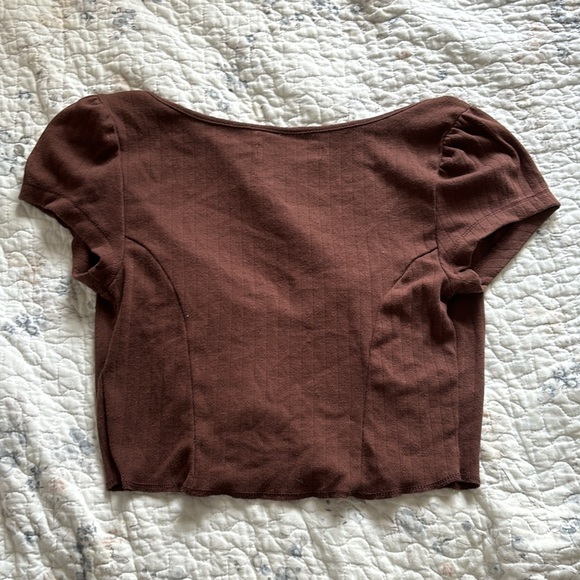 URBAN OUTFITTERS Cropped Tee - Picture 2 of 3